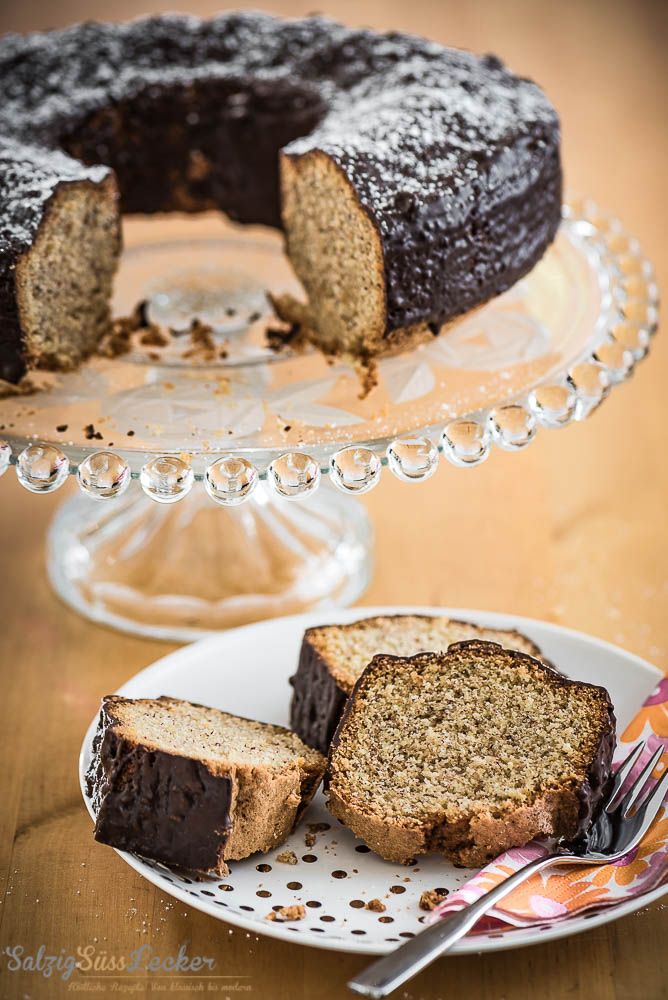Rezeptbild: Gugelhupf mit Schokoglasur