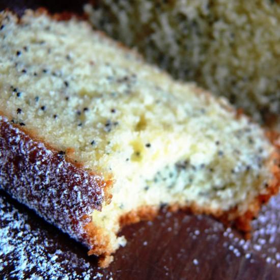 Rezeptbild: Zitronen-Mohn-Kuchen