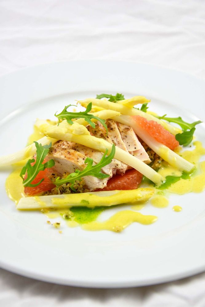 Rezeptbild: Spargel - Kräuterhähnchen - braune Butter-Hollandaise