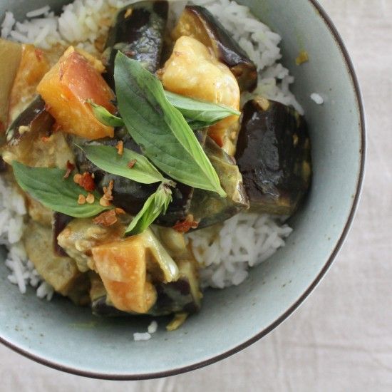 Rezeptbild: Auberginen-Pfirsich-Curry