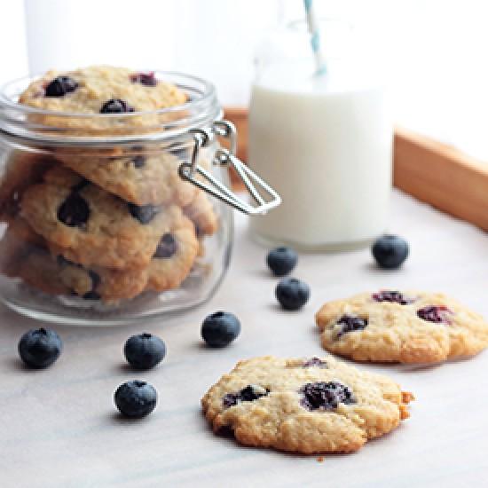 Rezeptbild: Heidelbeer-Kokos-Cookies