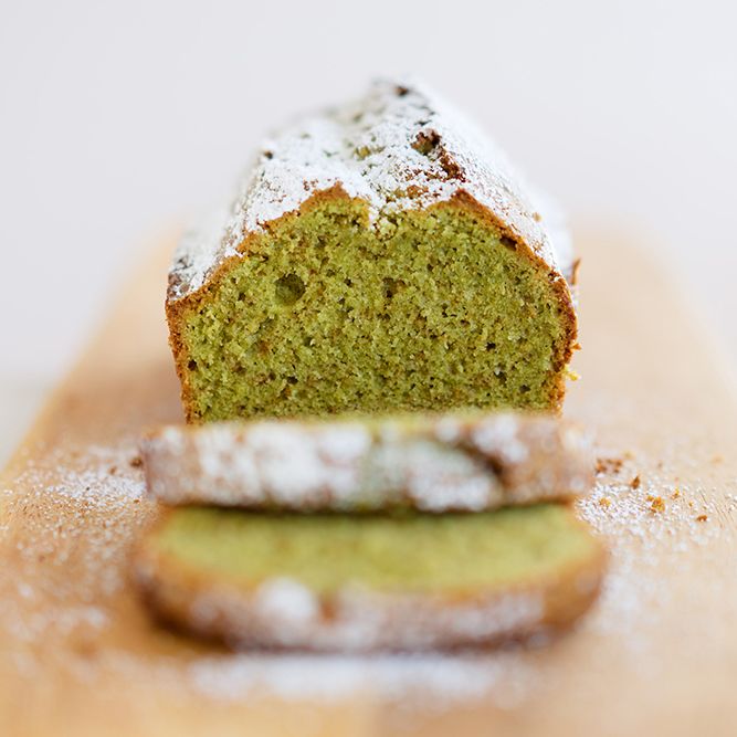 Rezeptbild: Japanischer Matcha-Kuchen mit weißer Schokolade