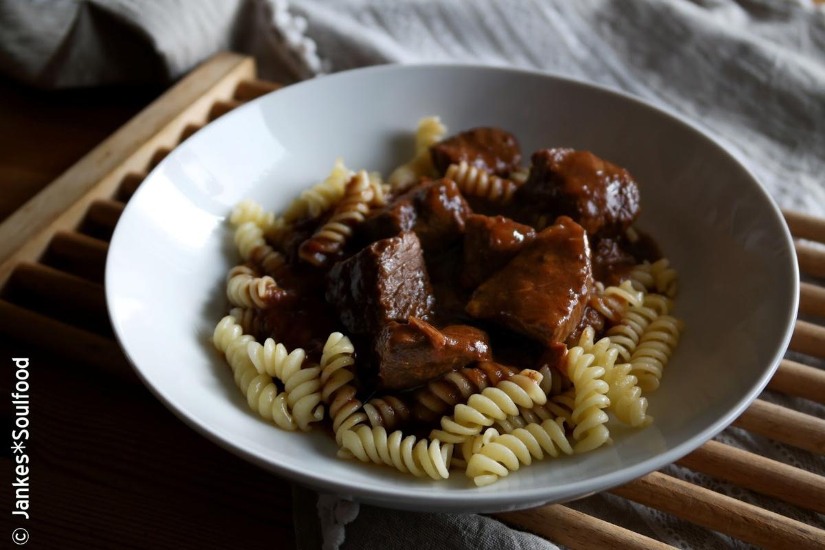 Rezeptbild: Rindergulasch