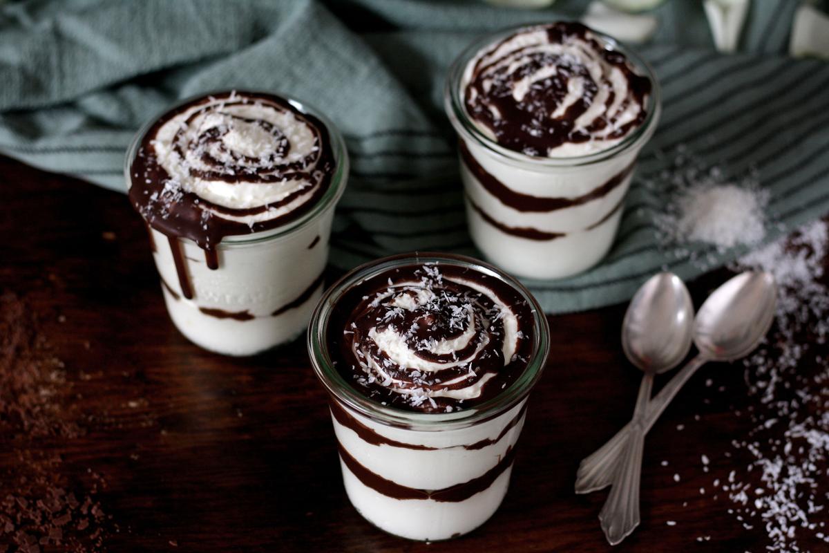 Rezeptbild: Bounty im Glas