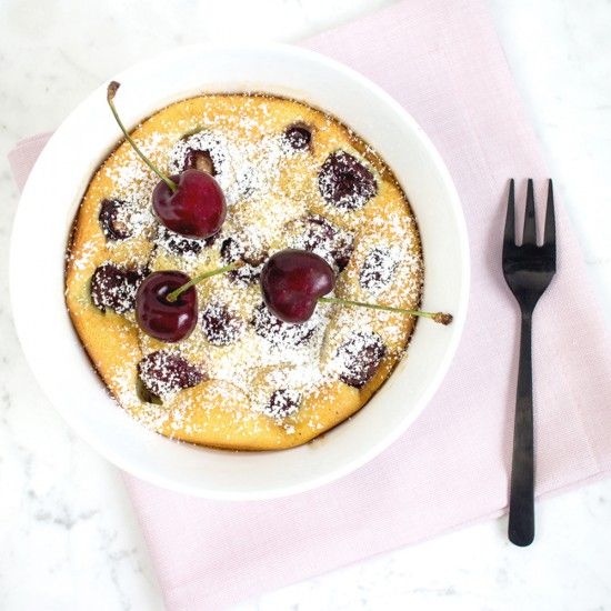 Rezeptbild: Super fluffiges Clafoutis mit Kirschen