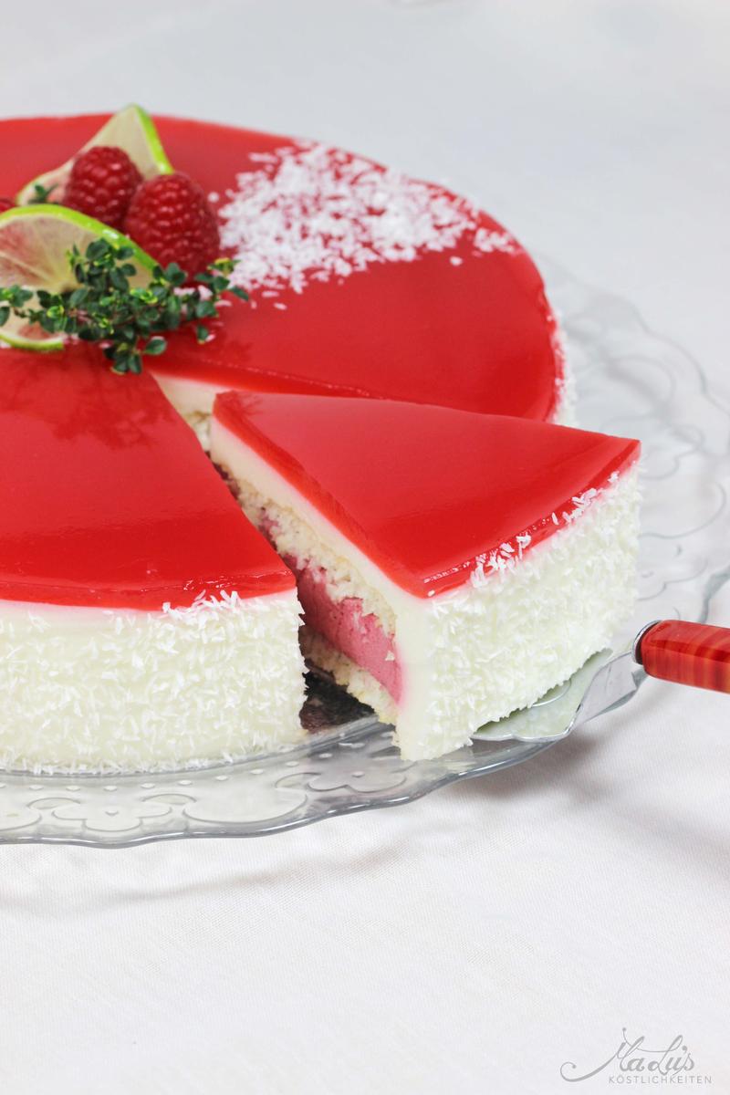 Rezeptbild: Kokostorte mit Himbeeren, Limette & Thymian