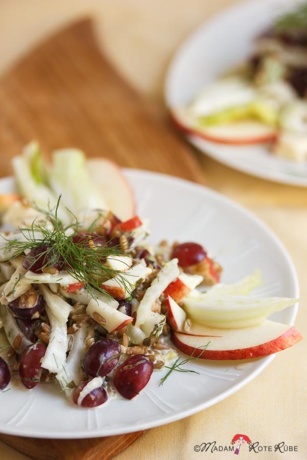 Rezeptbild: Fenchel-Grünkernsalat mit Weintrauben