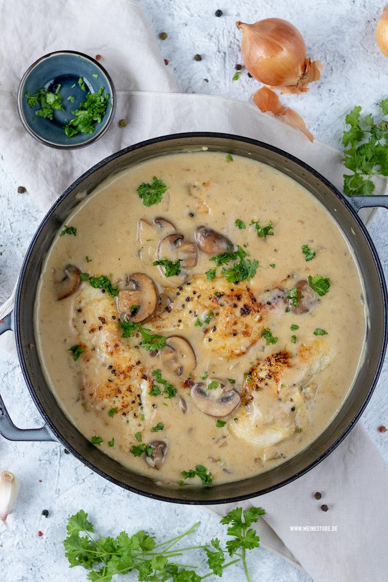 Rezeptbild: Hähnchen mit Champignons und Weißwein