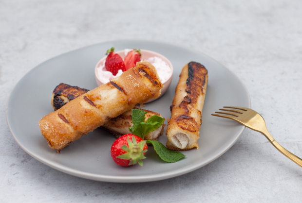 Rezeptbild: Erdbeer-French-Rolls vom Grill