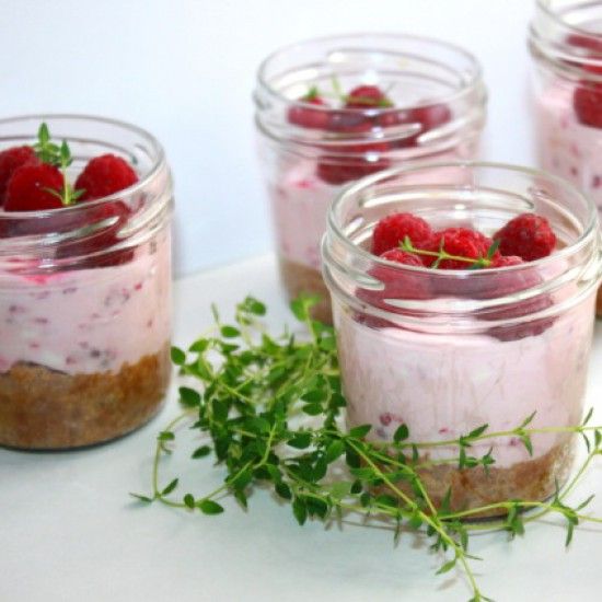 Rezeptbild: No-Bake Himbeer Cheesecake in Marmeladeglaesern