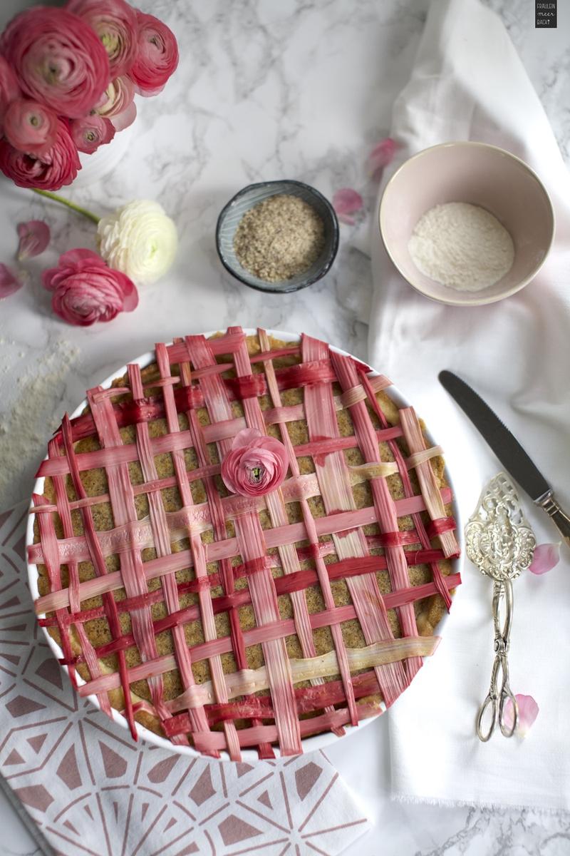 Rezeptbild: Rhabarber-Frangipane-Tarte