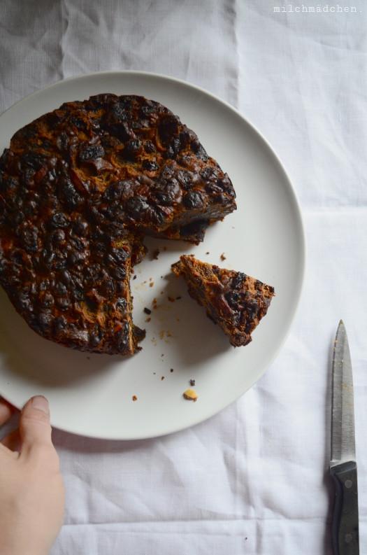 Rezeptbild: Früchtebrot mit Amaretto