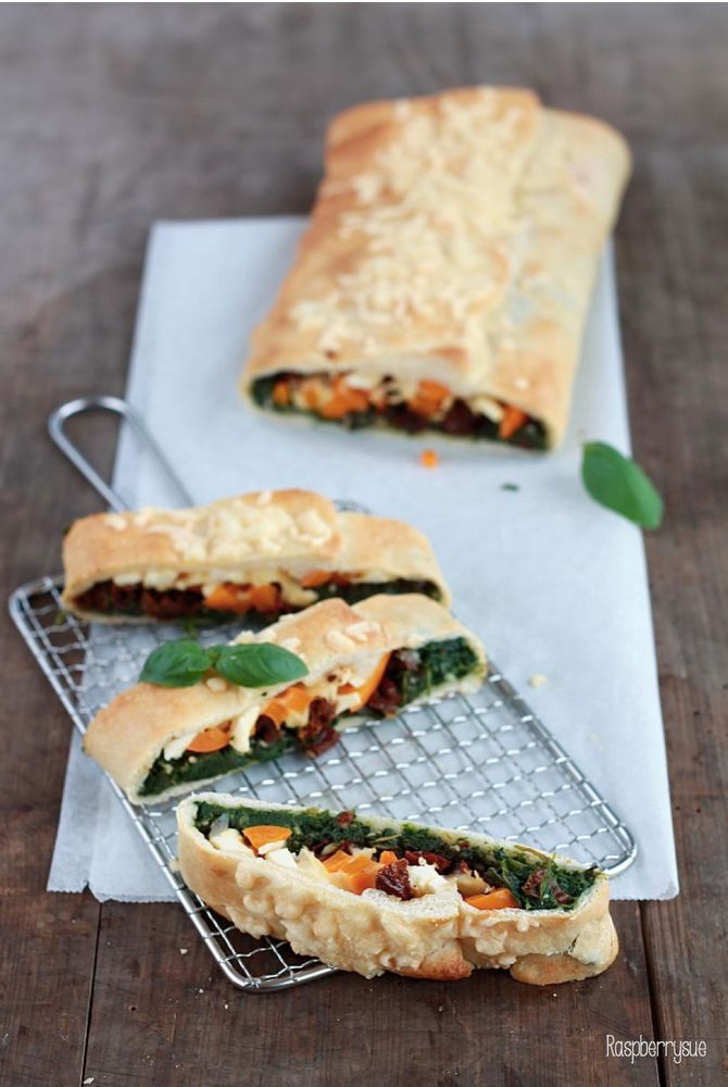 Rezeptbild: Schnelle Pizzarolle