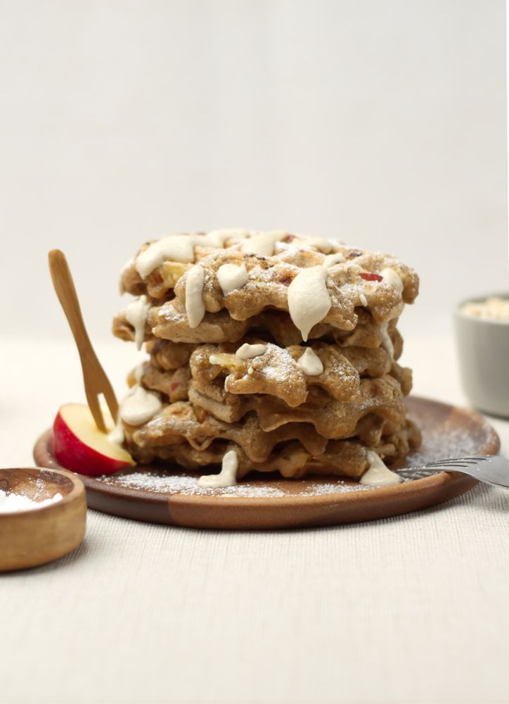 Rezeptbild: Vegane Apfelwaffeln aus Haferflocken (ohne Mehl)