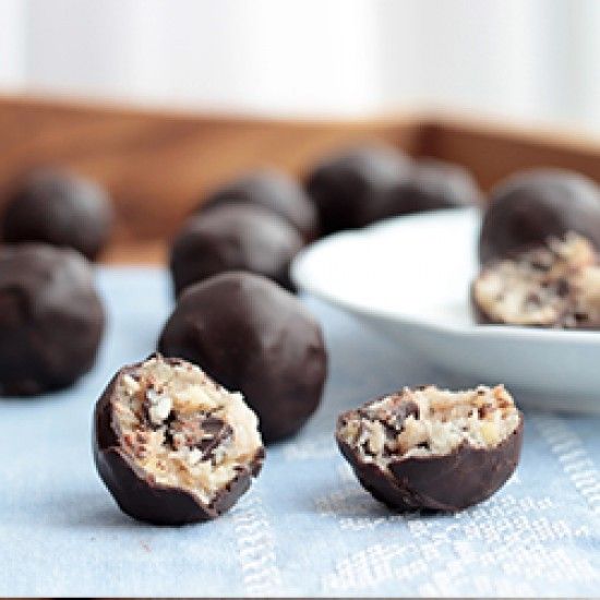 Rezeptbild: Kokos-Nuss-Pralinen