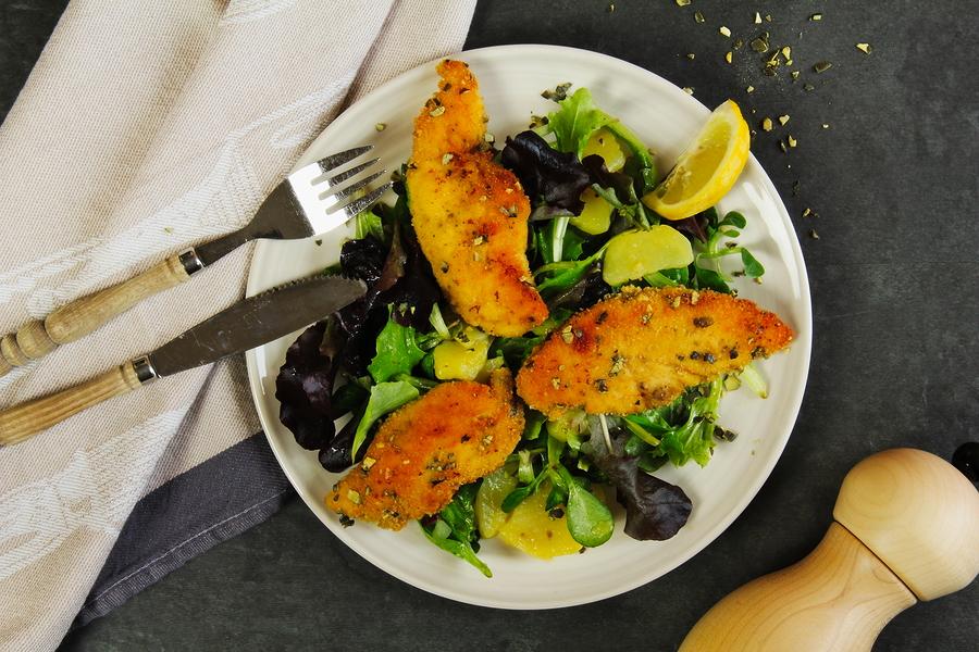 Rezeptbild: Backhendlsalat