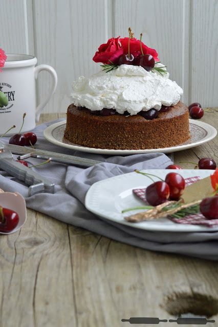 Rezeptbild: Rosen Mohn Torte 