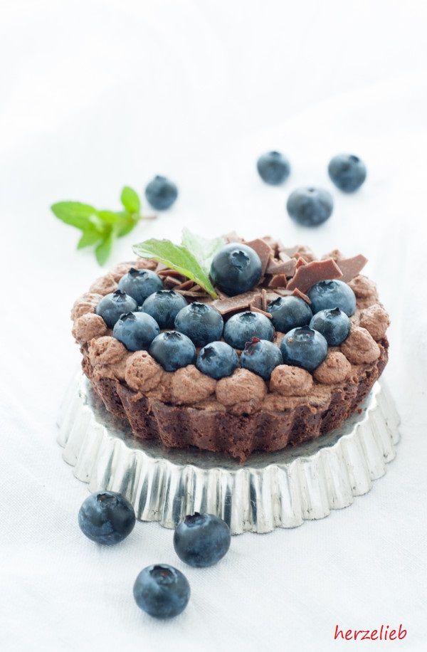 Rezeptbild: Schokotörtchen mit Blaubeeren