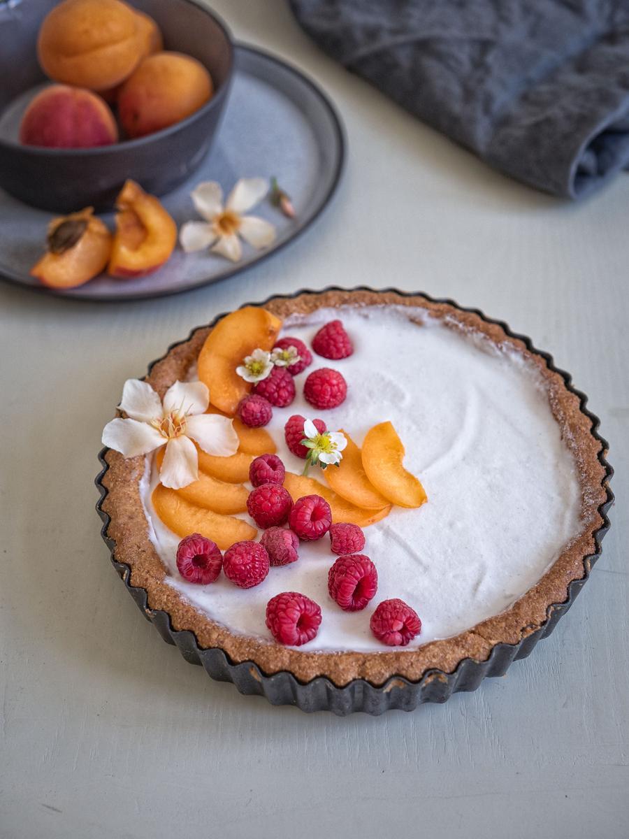Rezeptbild: Sommertarte mit frischkäsesahne- glutenfrei und vegan 