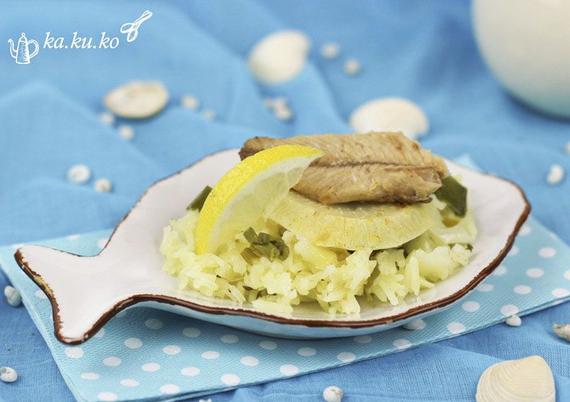 Rezeptbild: Sardinen und Sellerie auf Lauch-Zitronenreis (One Pot)