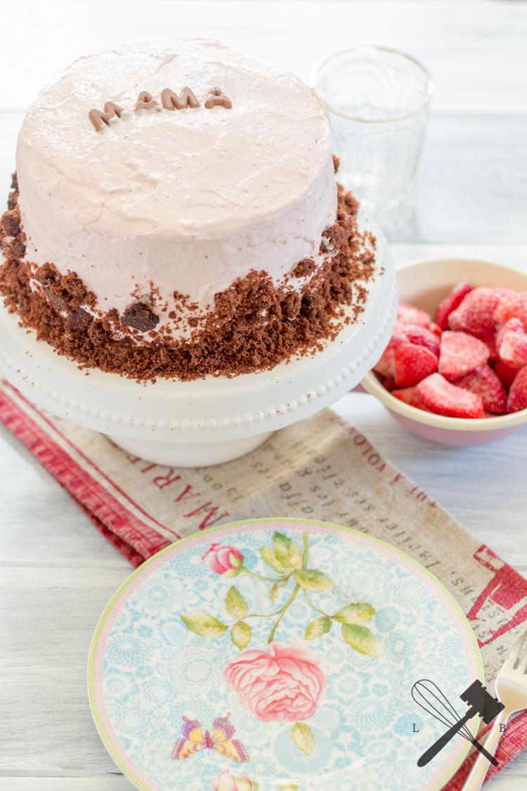 Rezeptbild: Erdbeer Mousse Schokoladen Torte