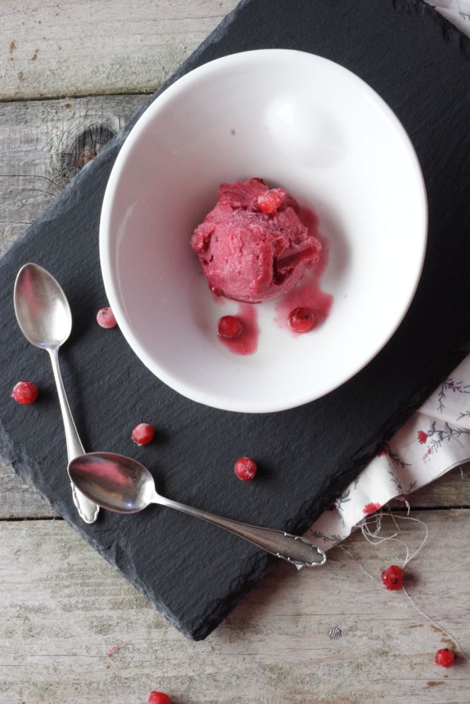 Rezeptbild: Johannisbeersorbet