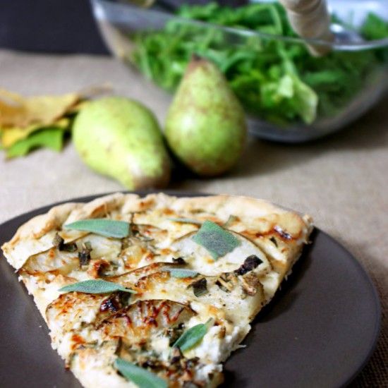 Rezeptbild: Pizza mit Birne