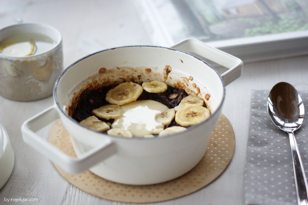 Rezeptbild: Gebackener Porridge mit Heidelbeeren
