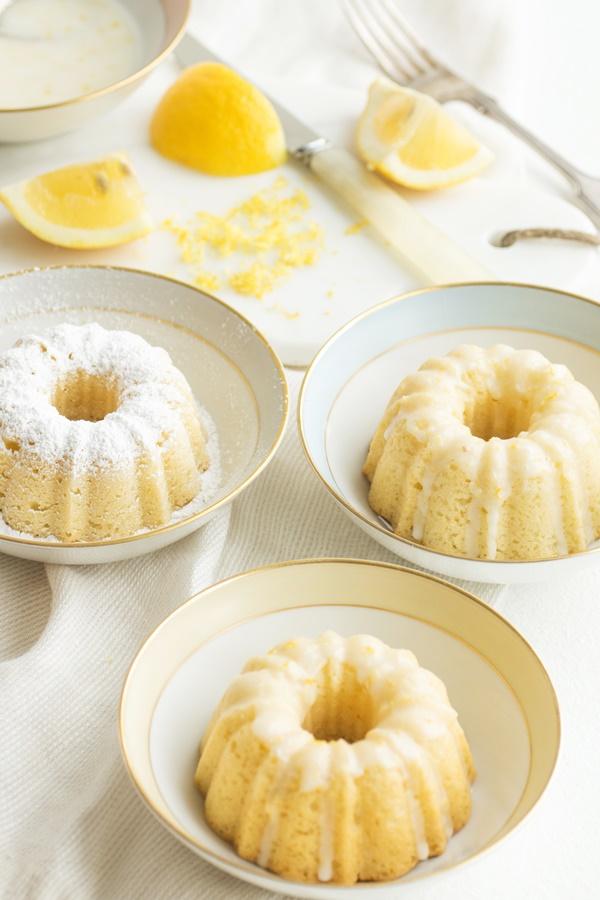 Rezeptbild: Kleine Zitronen-Olivenöl-Küchlein