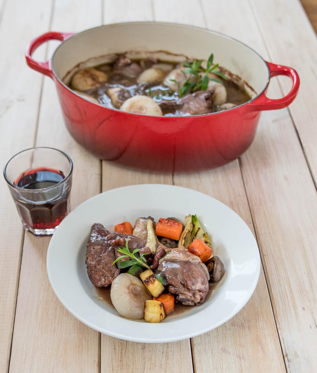 Rezeptbild: Coq au vin – Der Hahn im Wein