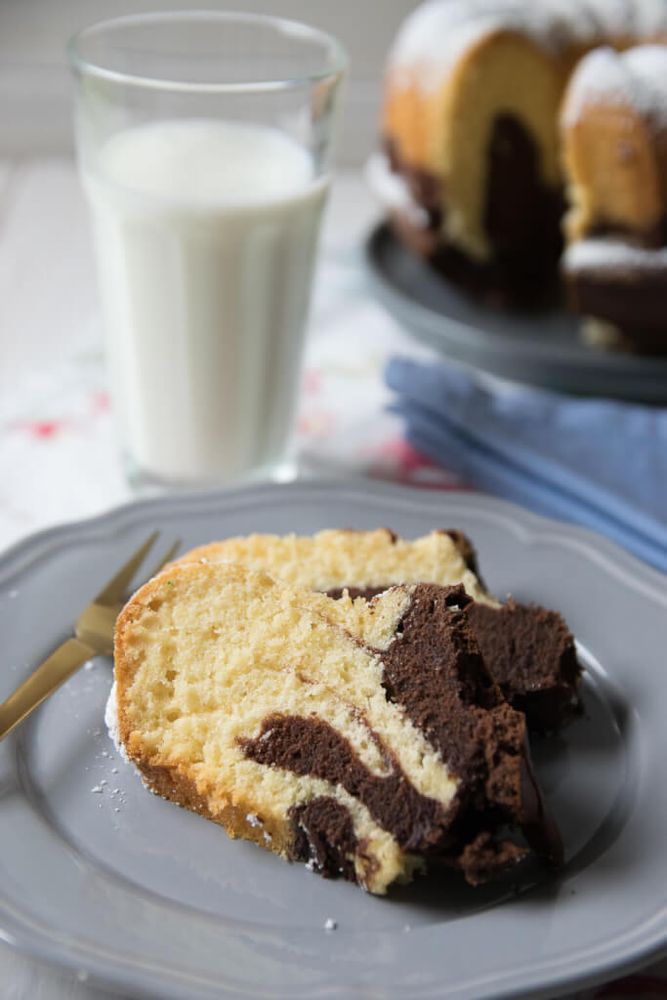 Rezeptbild: Saftiger Marmorkuchen