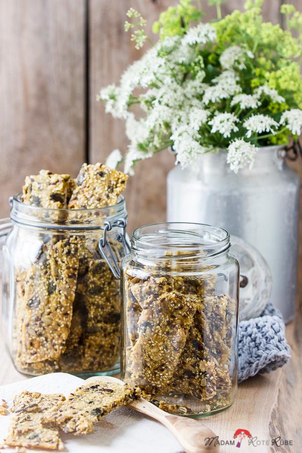 Rezeptbild: Körner-Knäckebrot mit Maismehl oder skandinavisches Korn-Knäckebröd Majsmjöl