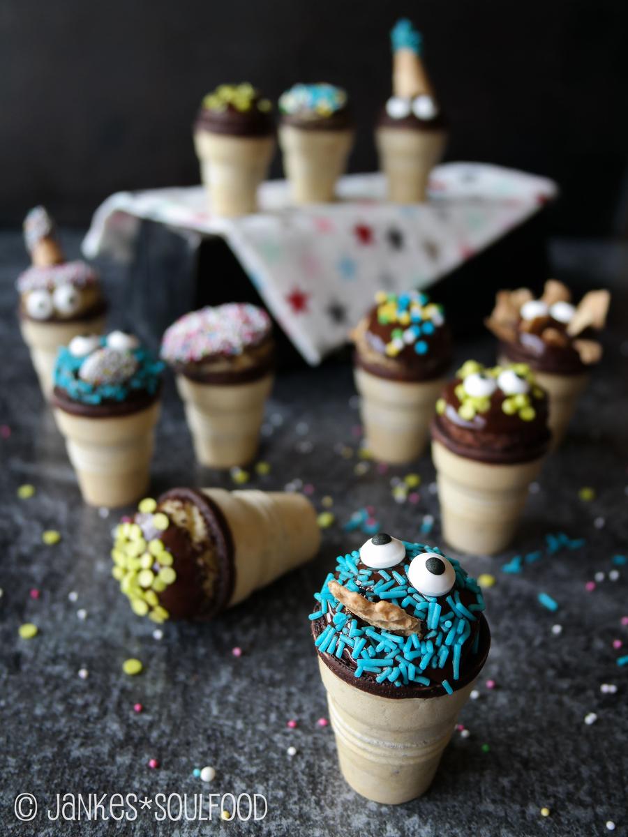 Rezeptbild: Kuchenmonster im Waffelbecher