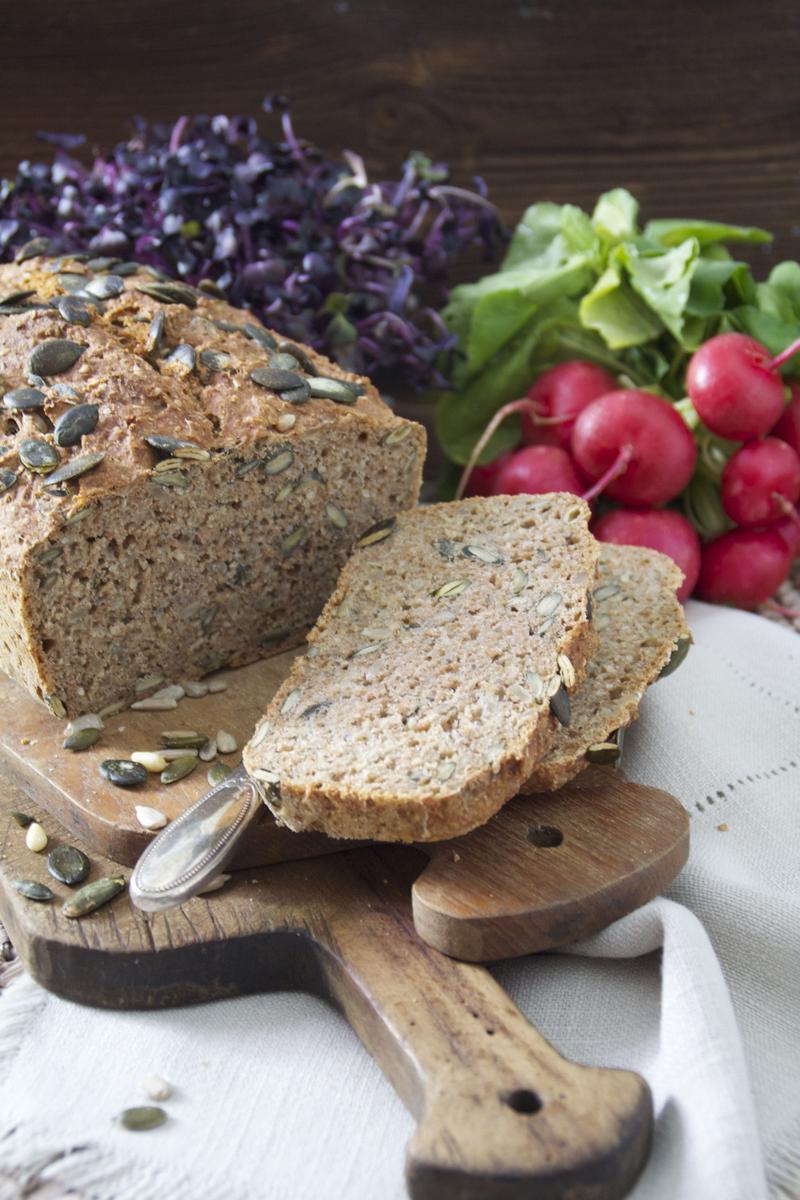 Rezeptbild: Dinkelvollkornbrot - schnell und einfach selbst backen