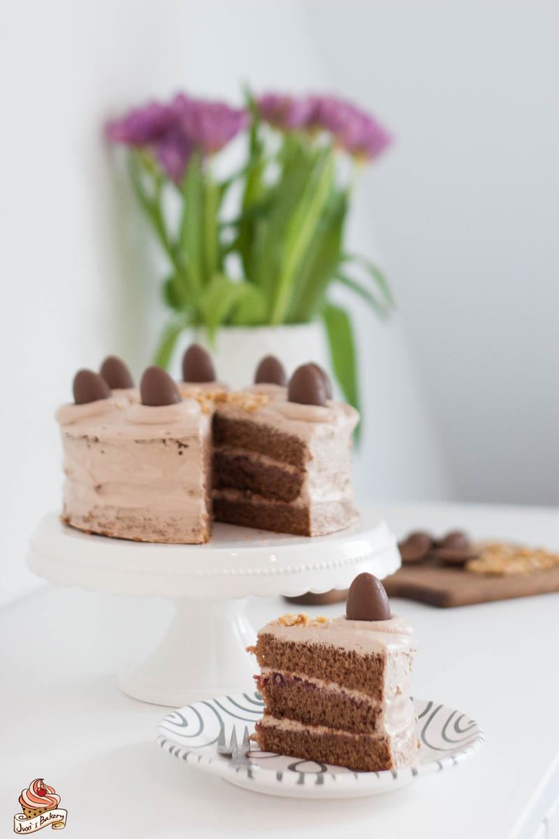 Rezeptbild: Nuss-Nougat-Torte