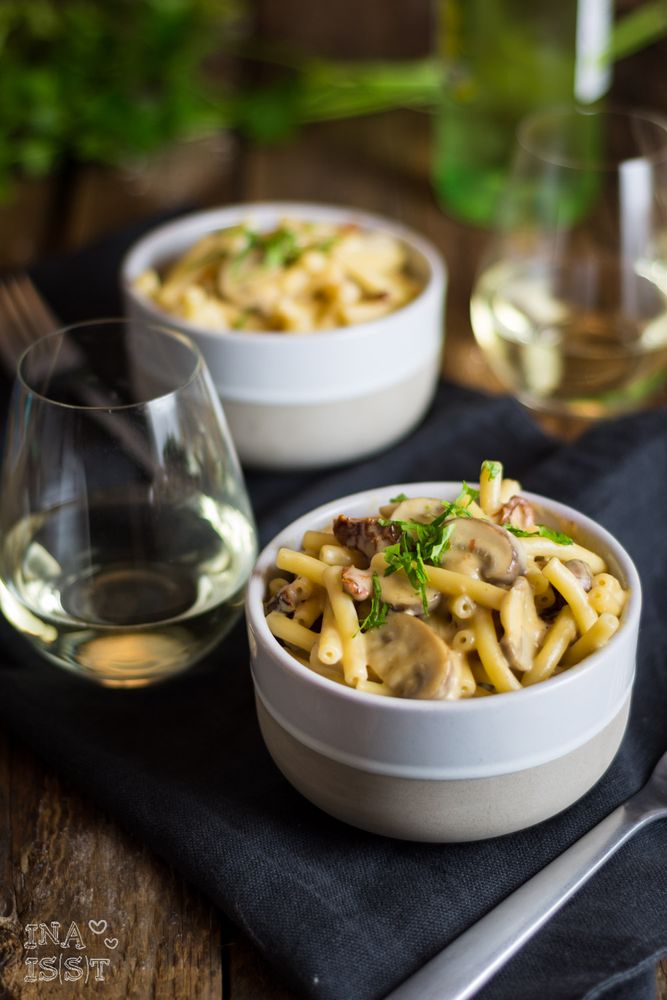 Rezeptbild: Cremige Maccaroni mit Champignons und getrockneten Tomaten