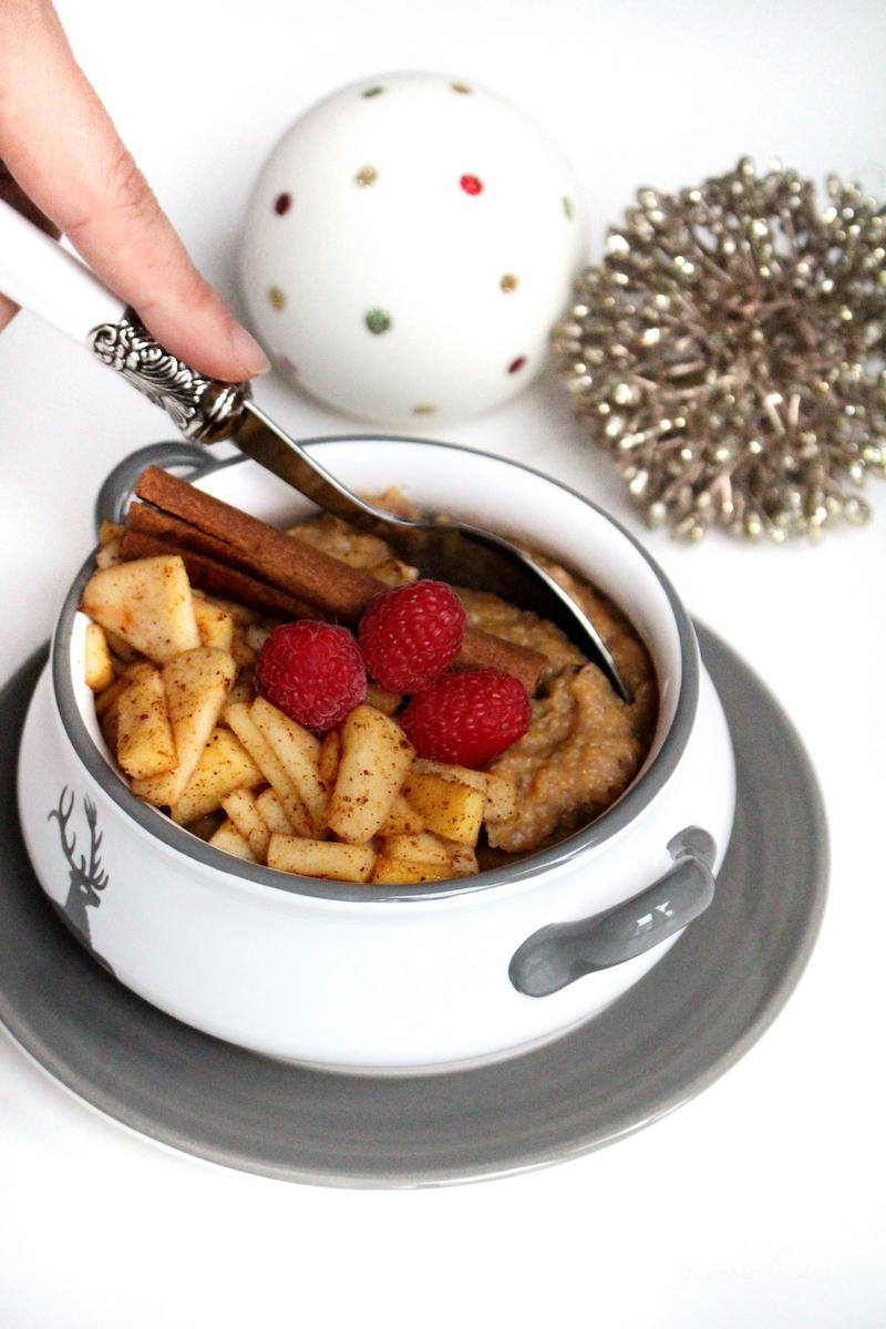 Rezeptbild: Dunkles-Maisgrieß-Porridge