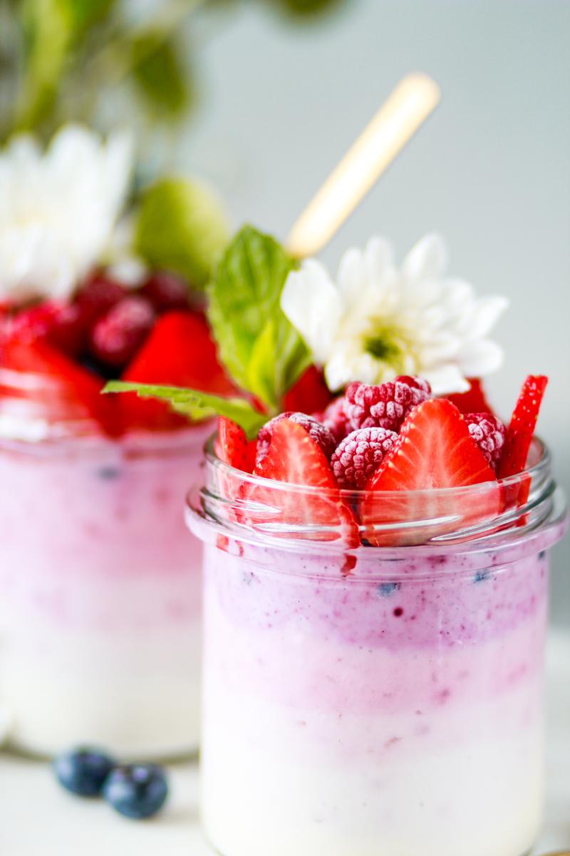 Rezeptbild: Himbeer-Holunder Quark