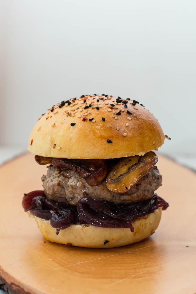 Rezeptbild: Boeuf Bourguignon Burger