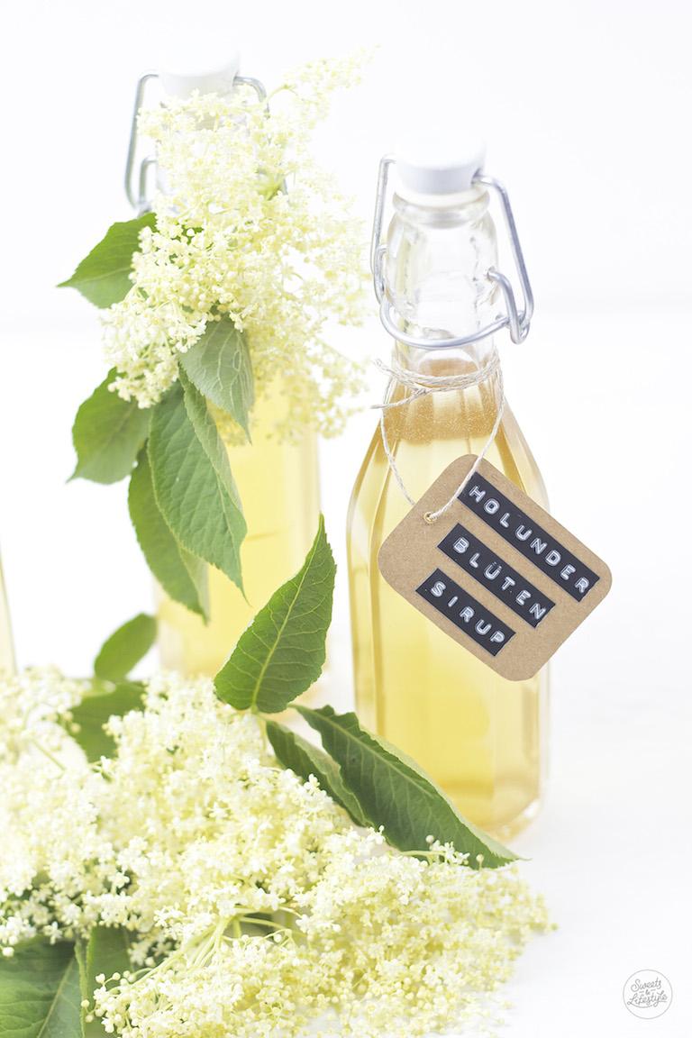 Rezeptbild: Holunderblütensirup