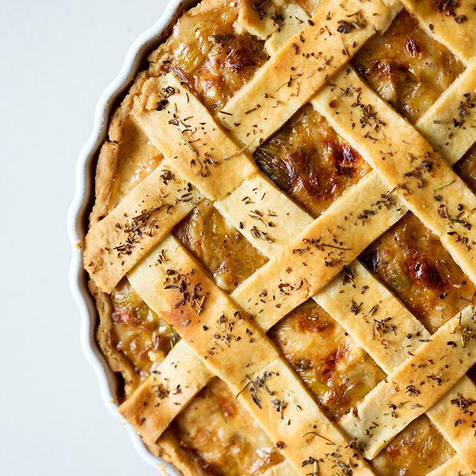 Rezeptbild: Französische Hähnchen-Lauch-Pastete - Tourte au poulet