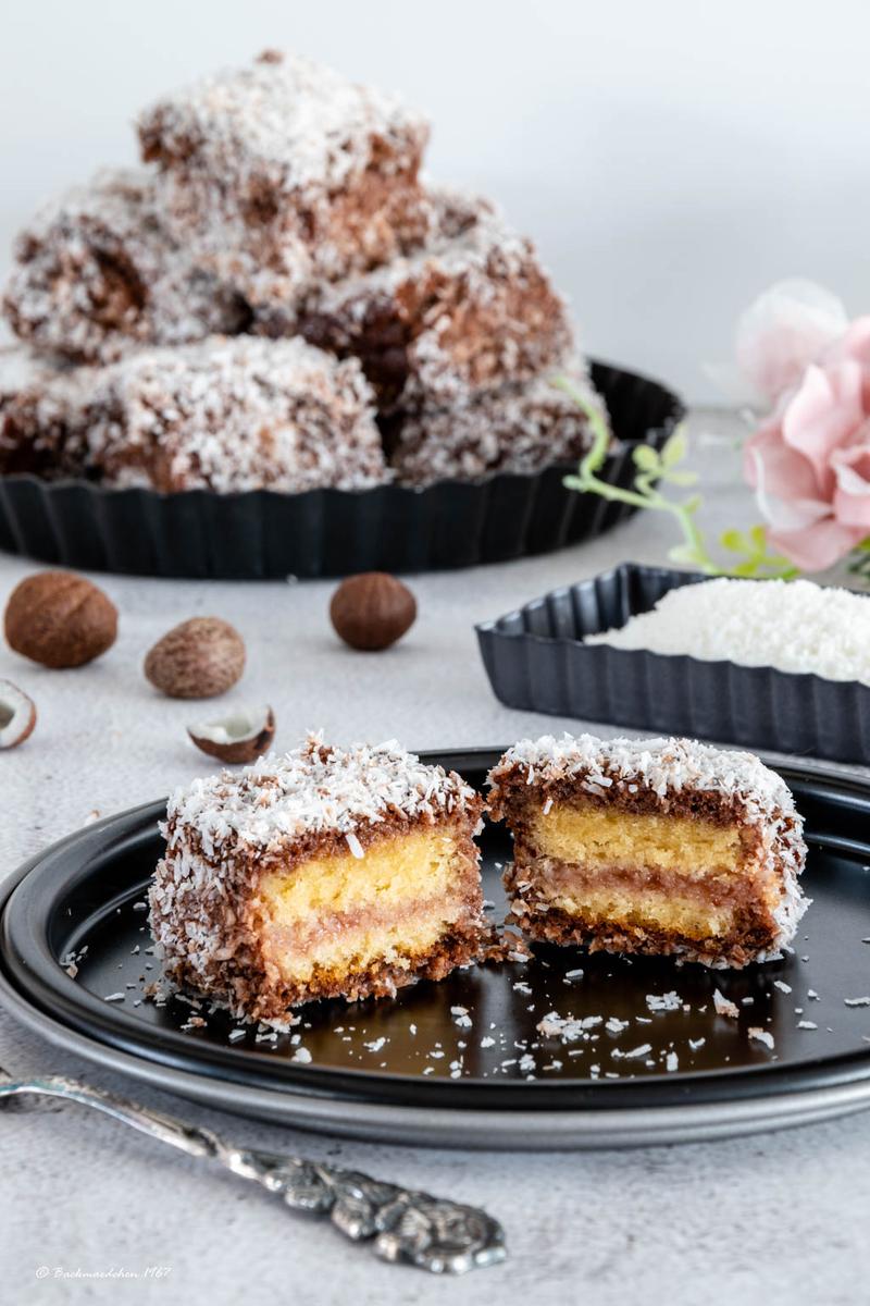 Rezeptbild: Kokoswürfel/Lamingtons