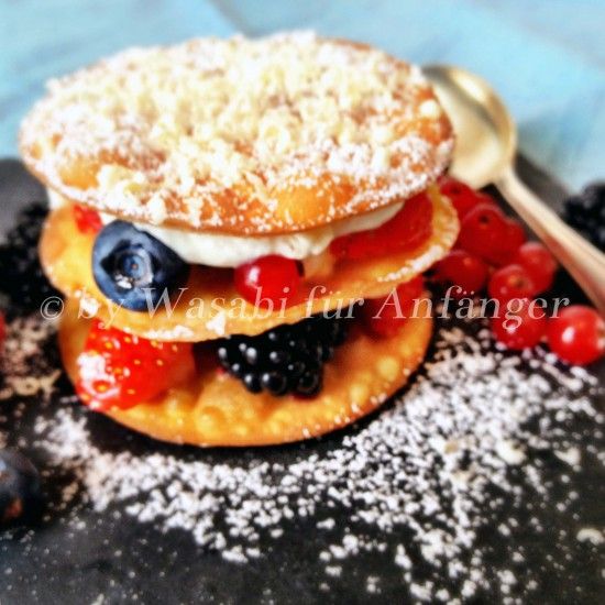 Rezeptbild: Süße Beeren-Lasagne mit Sommerfrüchten