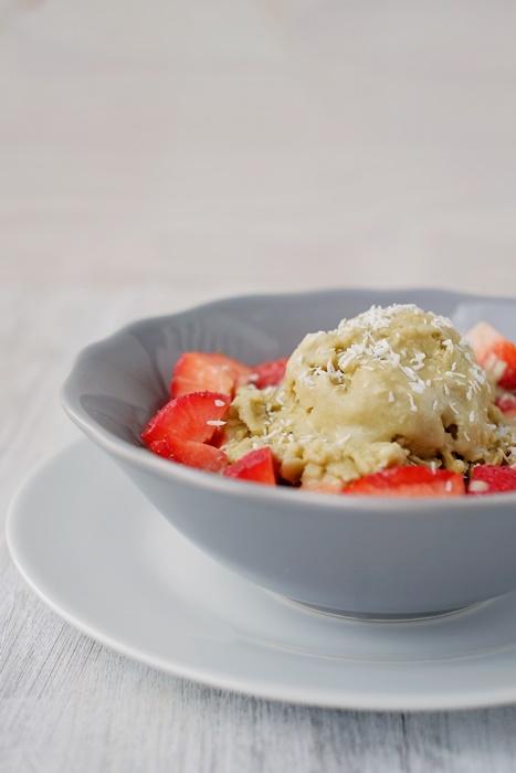 Rezeptbild: Matcha-Kokos-Eis