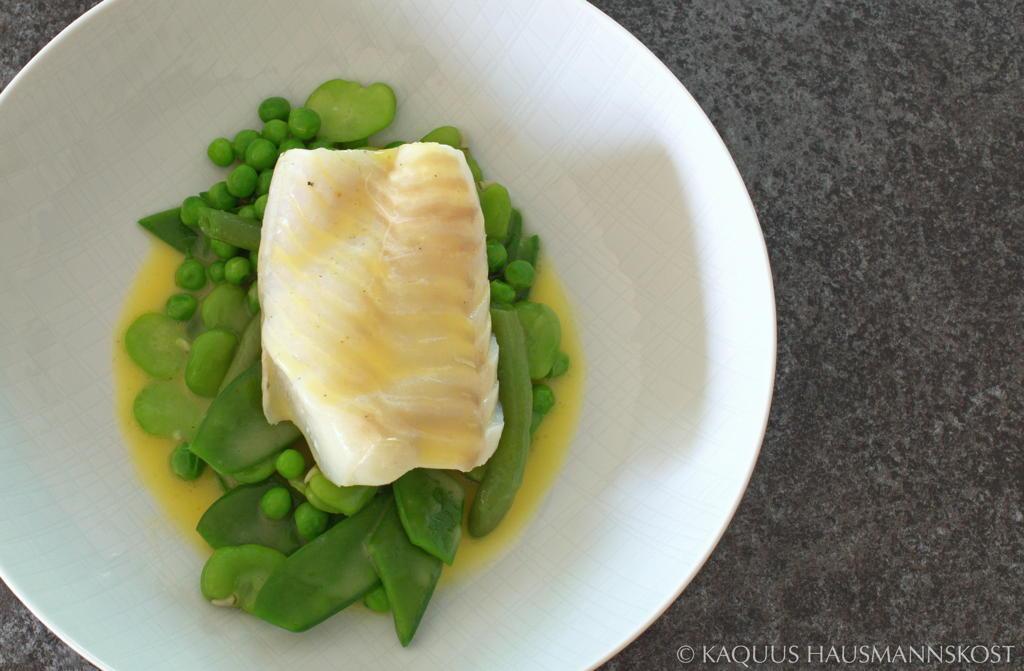 Rezeptbild: Kabeljau mit Sommergemüse und Beurre blanc