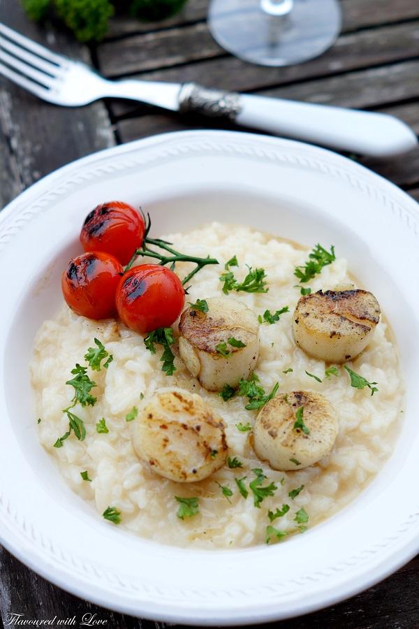 Rezeptbild: Gegrillte Jakobsmuscheln auf Champagner-Risotto