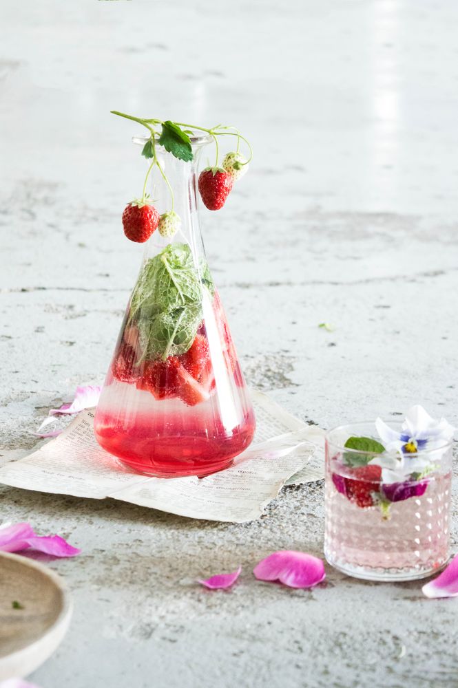 Rezeptbild: Rosenlimonade