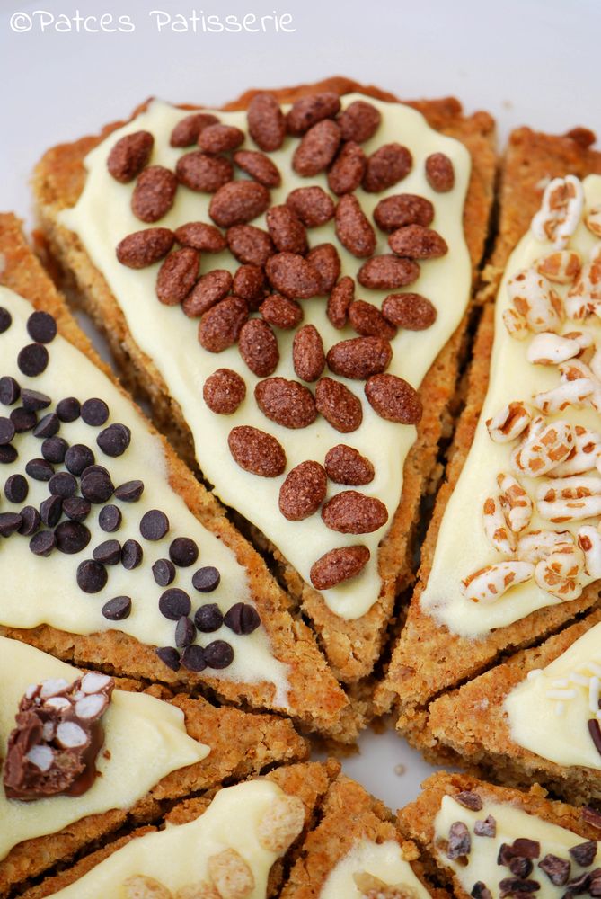 Rezeptbild: Bunte Cookie Pizza mit Toppings