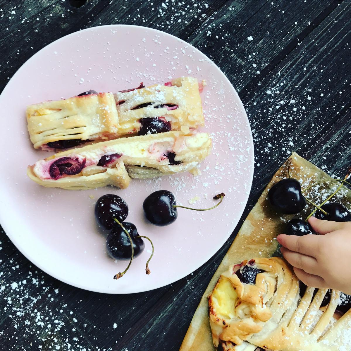 Rezeptbild: Kirschstrudel mit Vanille