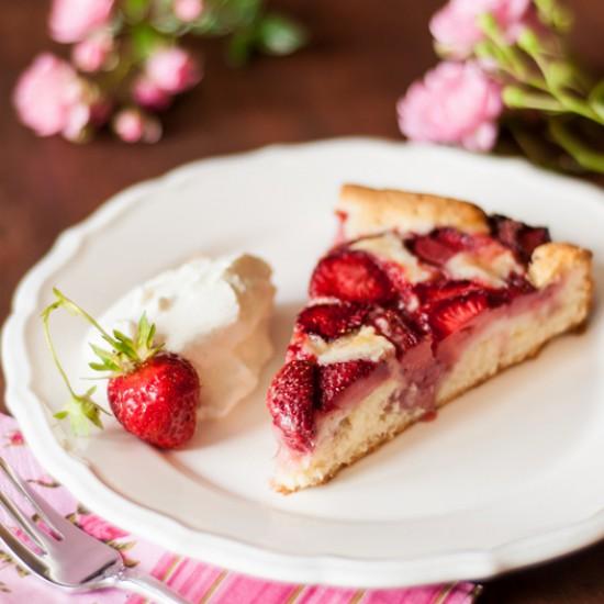 Rezeptbild: 10-Minuten-Erdbeerkuchen